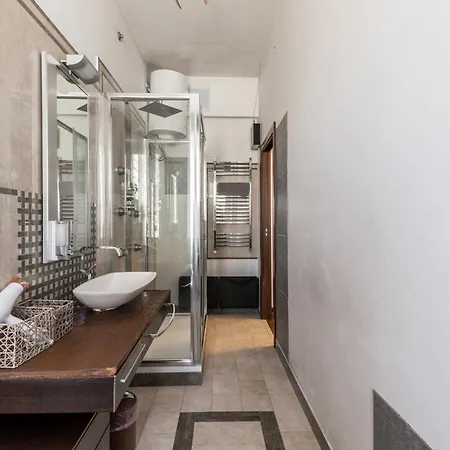 Suitte In San Giovanni Near Basilica - - Daire