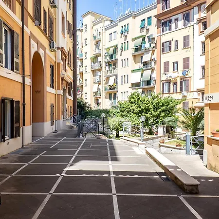 Daire Suitte In San Giovanni Near Basilica - - *