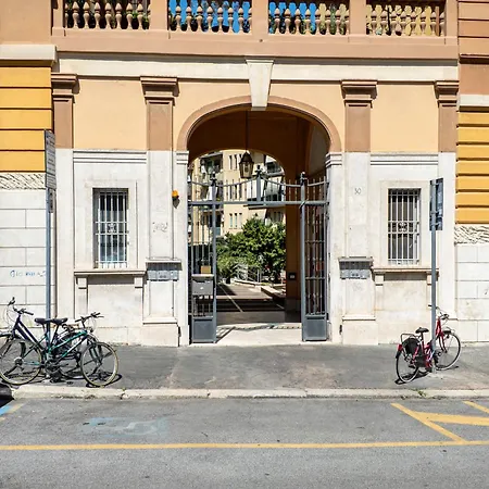 Suitte In San Giovanni Near Basilica - - *